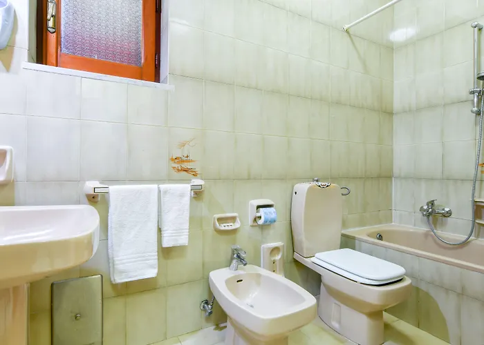 Paradise SantʼAgata sui Due Golfi