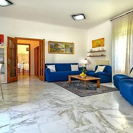 Panzió Paradise