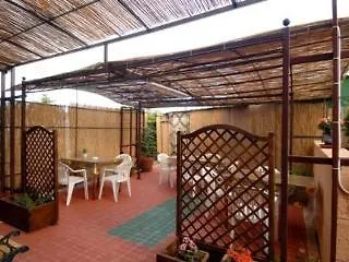 Paradise 3* SantʼAgata sui Due Golfi