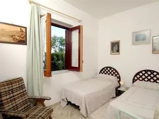 Bed & Breakfast Paradise