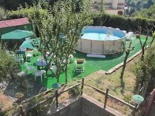 Paradise Panzió