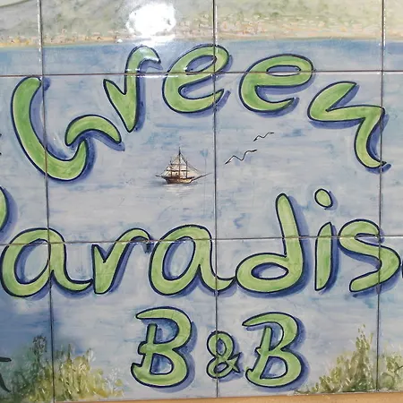 Paradise Bed & Breakfast 2*